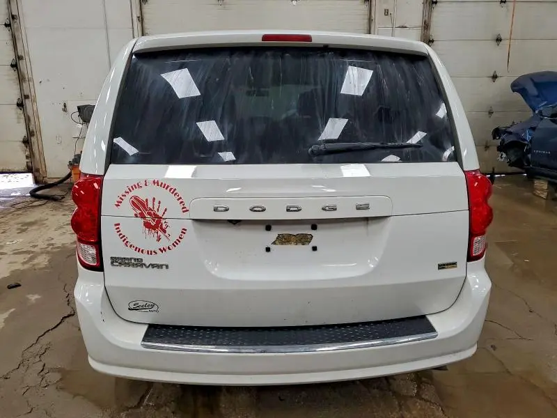 2018 DODGE GRAND CARAVAN SE  