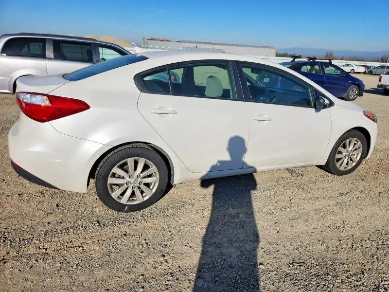 2016 KIA FORTE LX  