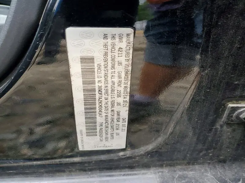 2012 VOLKSWAGEN JETTA SE  