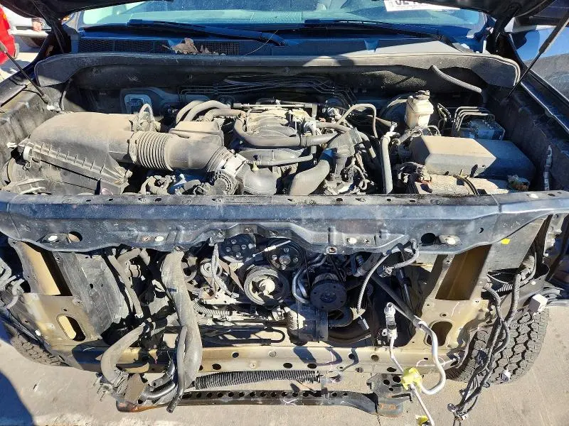 2018 TOYOTA TUNDRA SR5  