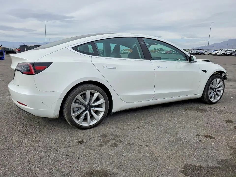 2019 TESLA MODEL 3   