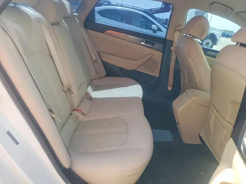 2016 HYUNDAI SONATA SPORT  