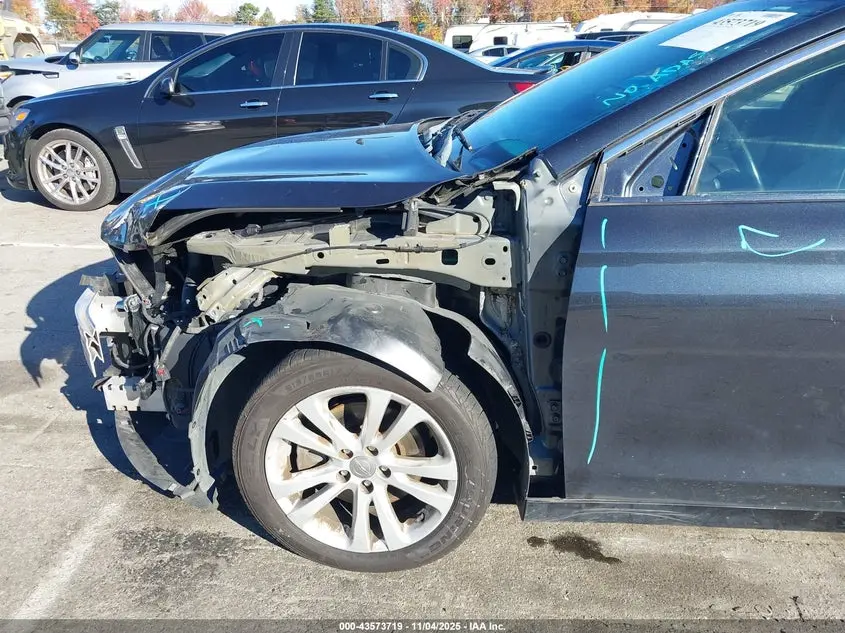 2017 CHRYSLER 200 LIMITED PLATINUM