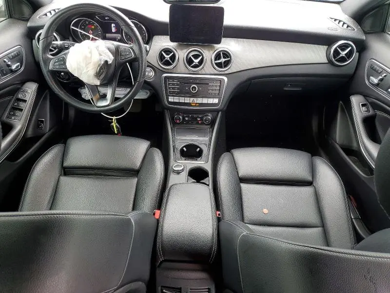 2020 MERCEDES-BENZ GLA 250 4MATIC  