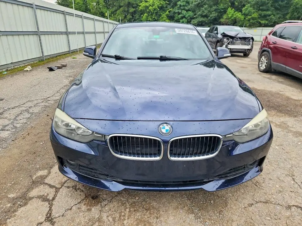2013 BMW 320 I  