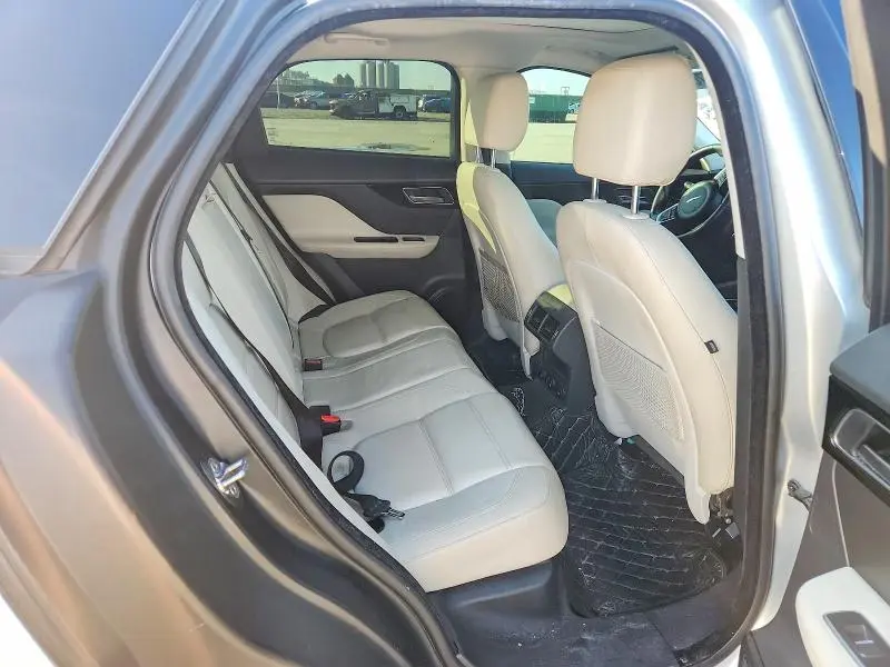 2018 JAGUAR F-PACE PRESTIGE  