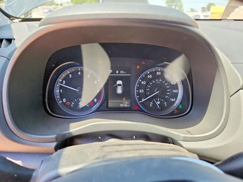 2023 HYUNDAI KONA SE  