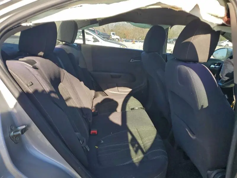 2014 CHEVROLET SONIC LT  