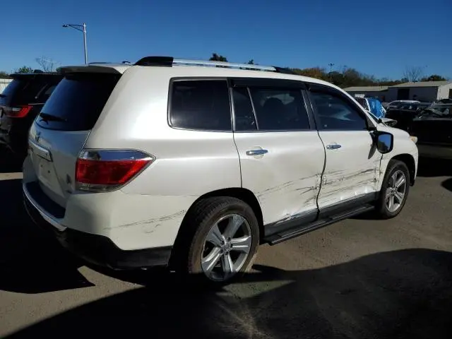 2013 TOYOTA HIGHLANDER LIMITED  