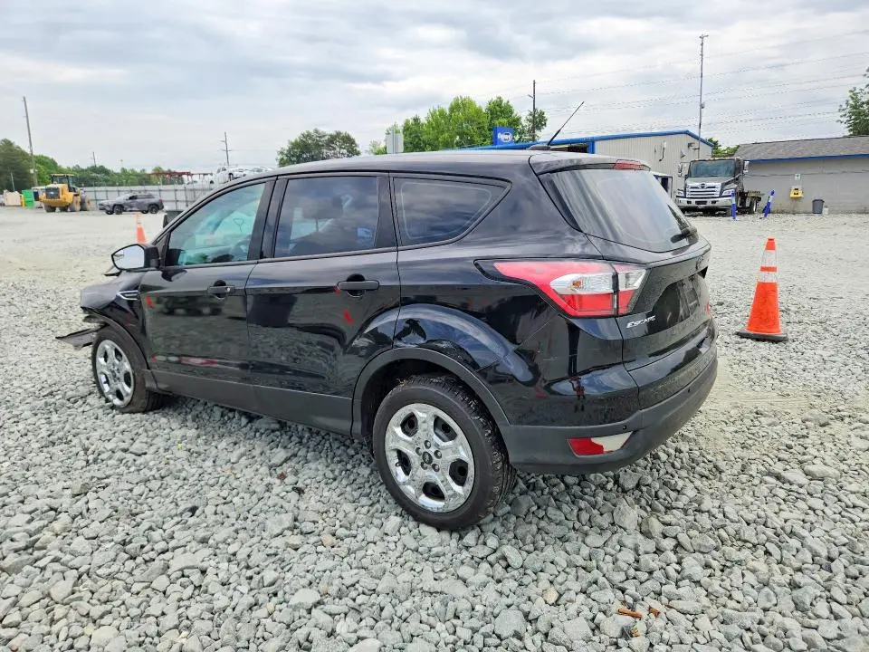 2017 FORD ESCAPE S  