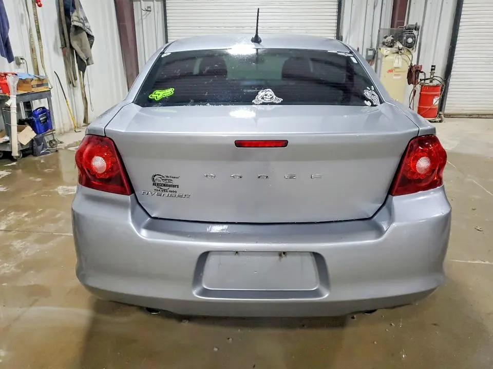 2014 DODGE AVENGER SE  