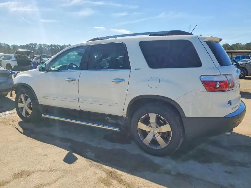 2010 GMC ACADIA SLT-1  