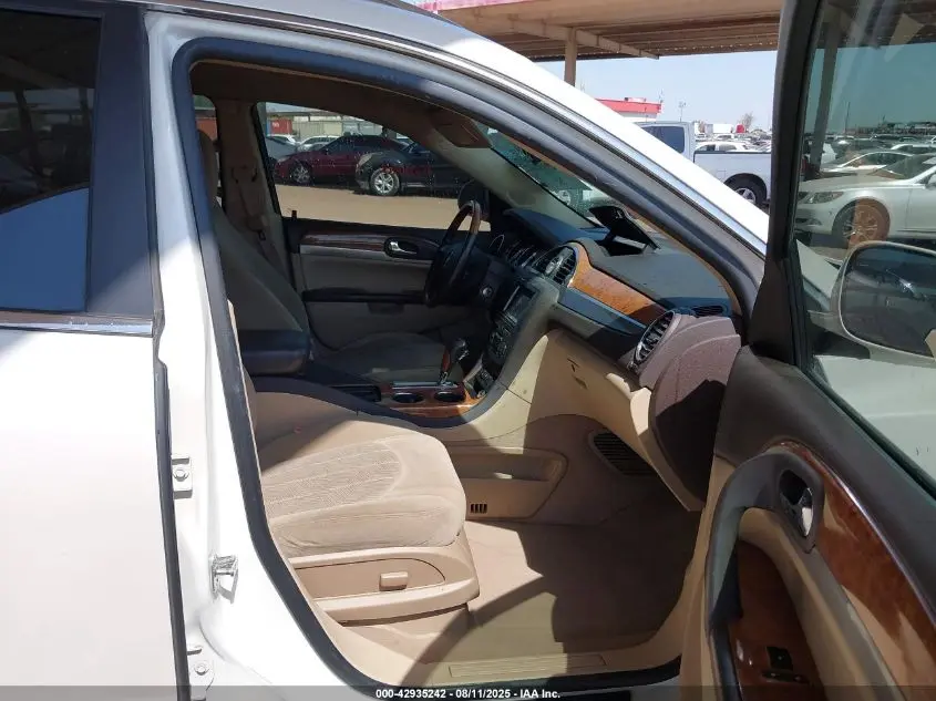 2011 BUICK ENCLAVE CX