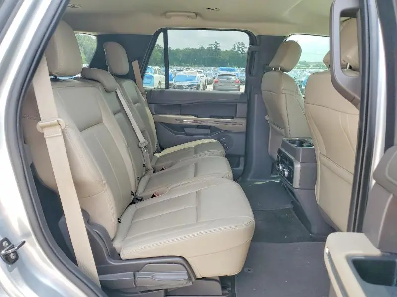 2020 FORD EXPEDITION XLT  