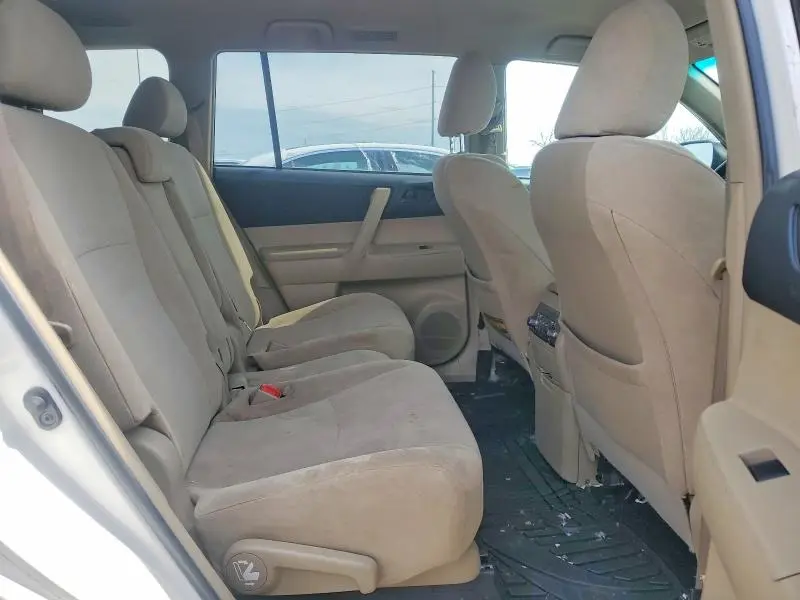 2012 TOYOTA HIGHLANDER BASE  