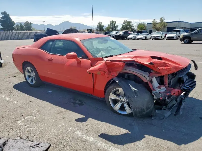 2022 DODGE CHALLENGER SXT  