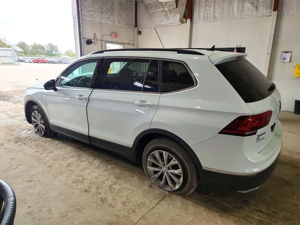 2018 VOLKSWAGEN TIGUAN SE  