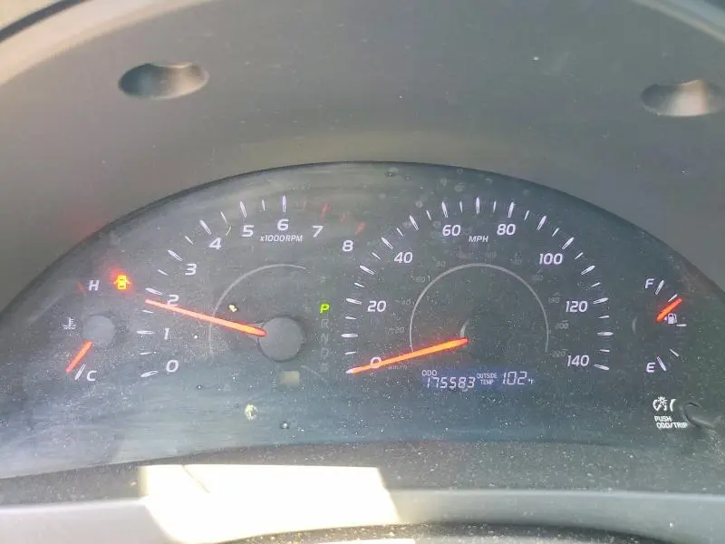 2011 TOYOTA CAMRY BASE  