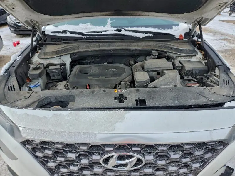 2019 HYUNDAI SANTA FE SE  