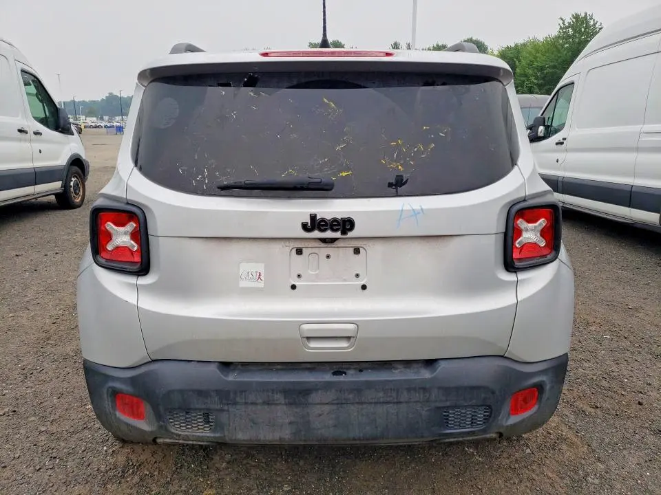 2020 JEEP RENEGADE LATITUDE  
