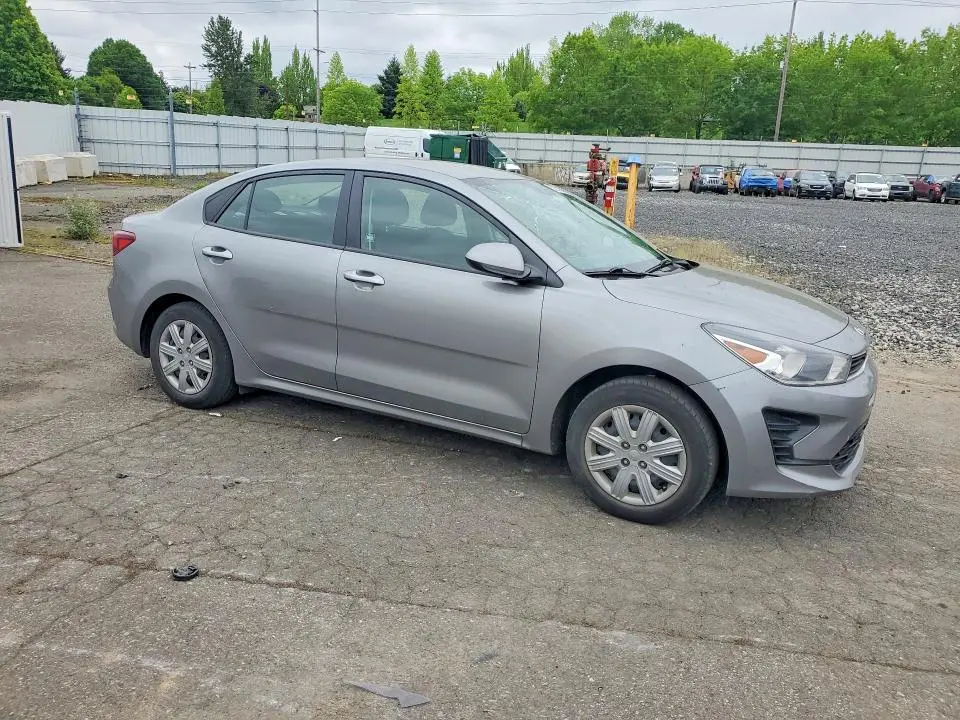 2021 KIA RIO S  