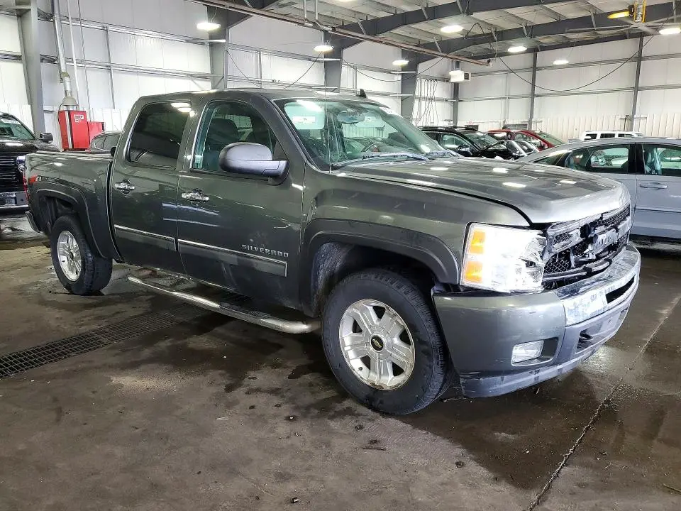 2011 CHEVROLET SILVERADO K1500 LT  