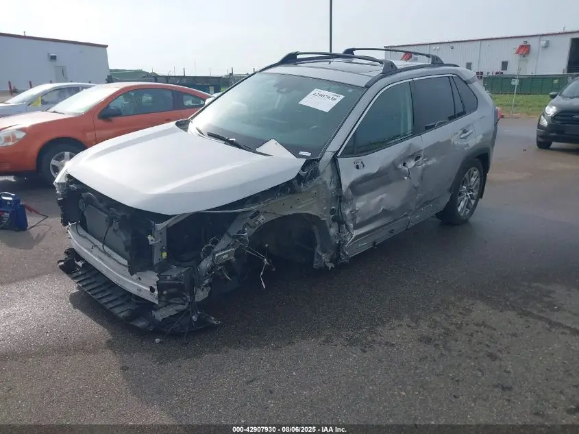 2022 TOYOTA RAV4 XLE PREMIUM