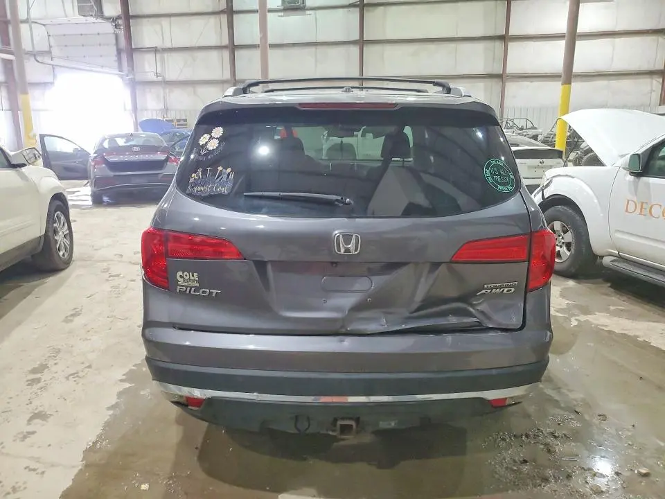 2017 HONDA PILOT TOURING  