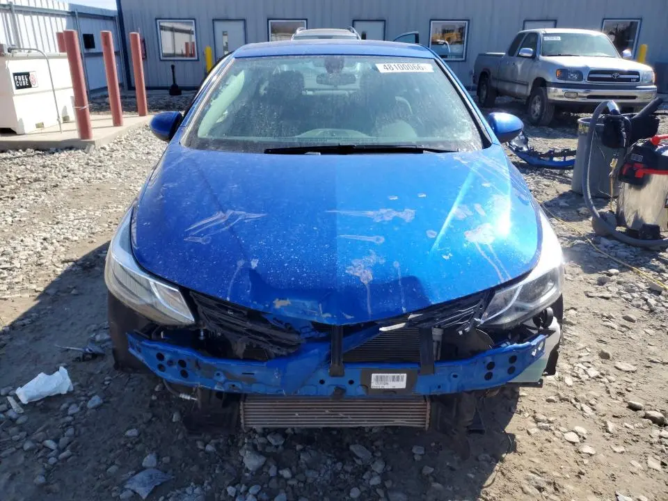2017 CHEVROLET CRUZE LT  