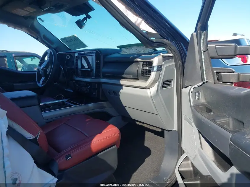 2023 FORD F-250 XLT