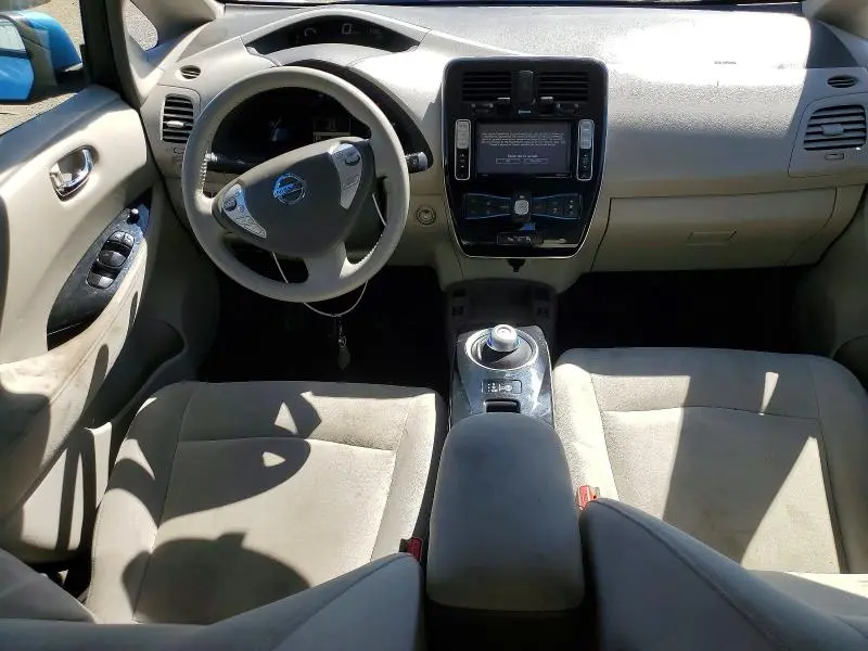 2012 NISSAN LEAF SV  