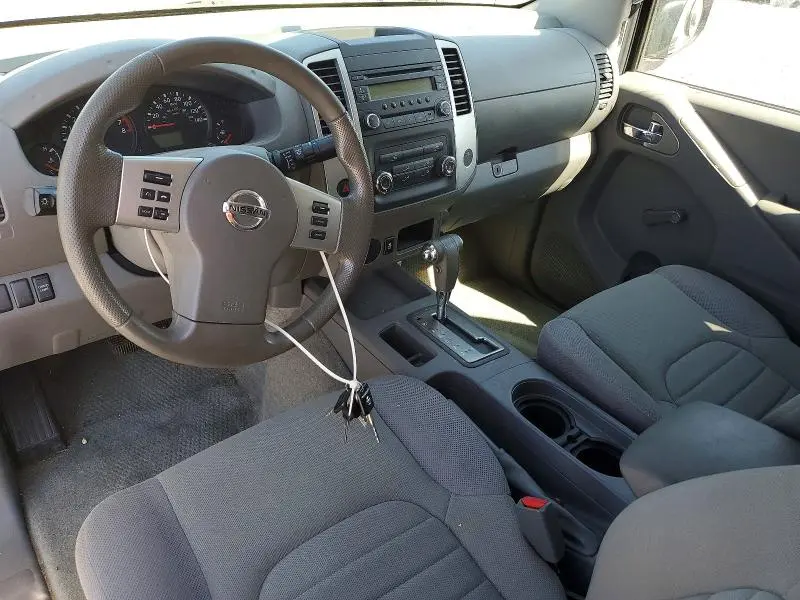 2015 NISSAN FRONTIER S  