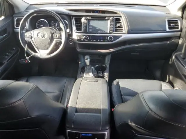 2014 TOYOTA HIGHLANDER XLE  