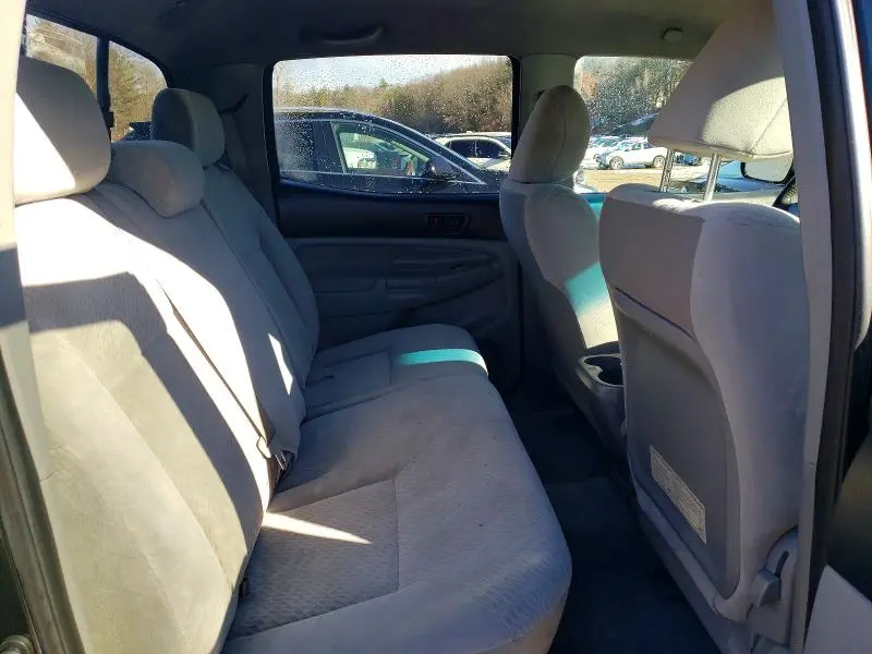 2010 TOYOTA TACOMA V6  