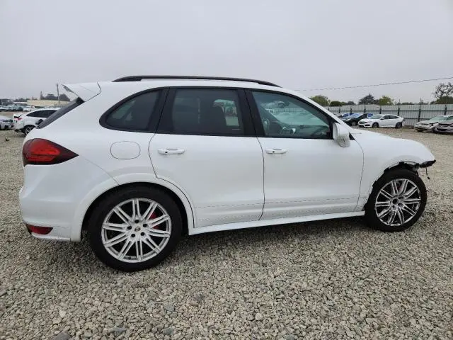 2013 PORSCHE CAYENNE GTS  