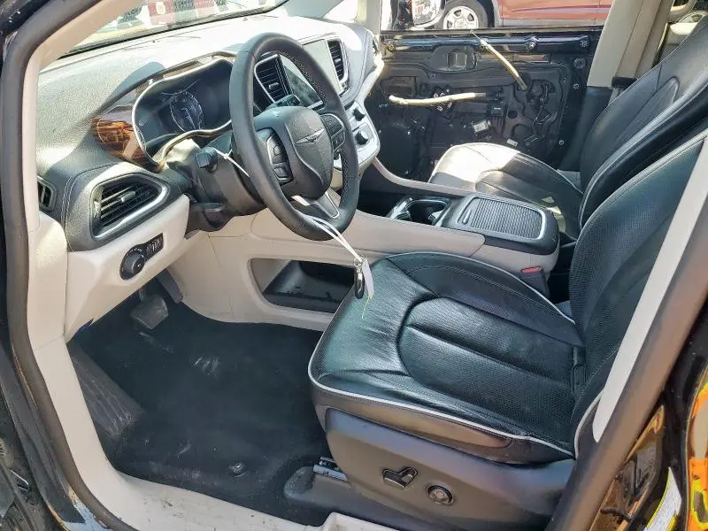 2022 CHRYSLER PACIFICA LIMITED  
