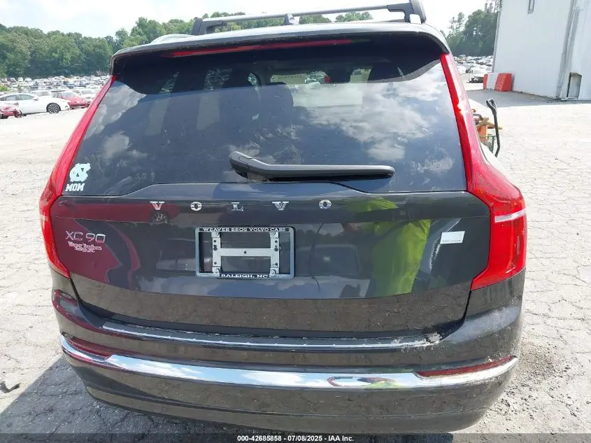 2024 VOLVO XC90 RECHARGE PLUG-IN HYBRID T8 PLUS BRIGHT THEME 7-SEATER