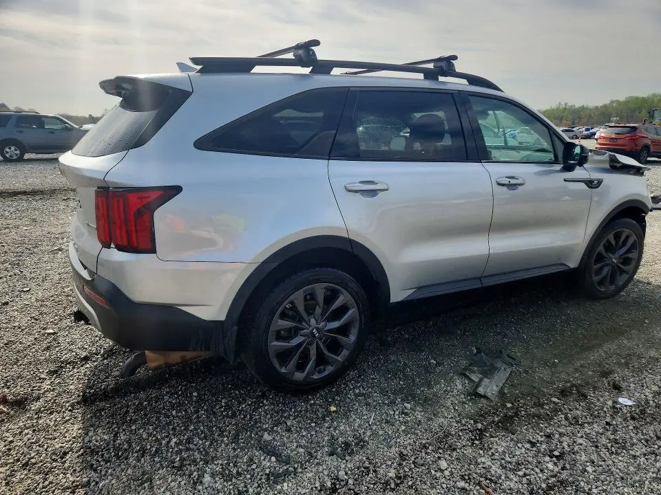 2021 KIA SORENTO   