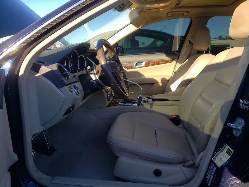 2012 MERCEDES-BENZ C 250  