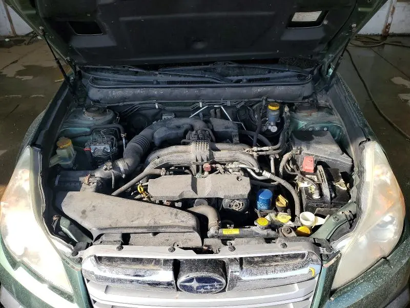 2013 SUBARU OUTBACK 2.5I PREMIUM  
