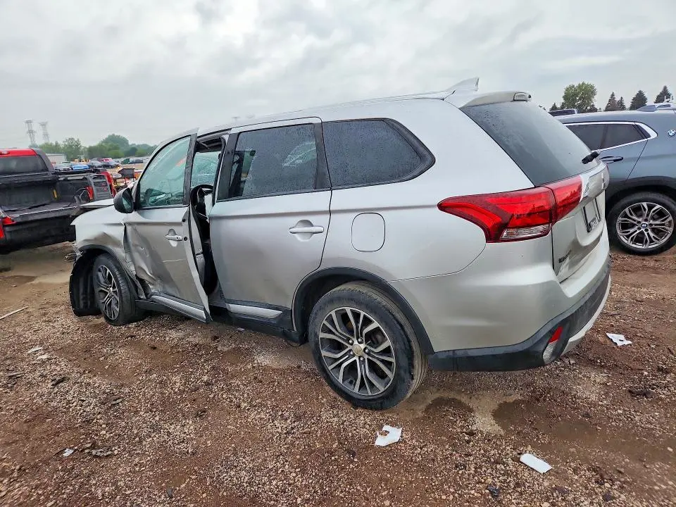 2018 MITSUBISHI OUTLANDER SE  