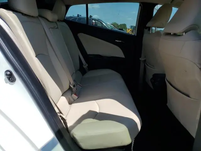 2020 TOYOTA PRIUS L  