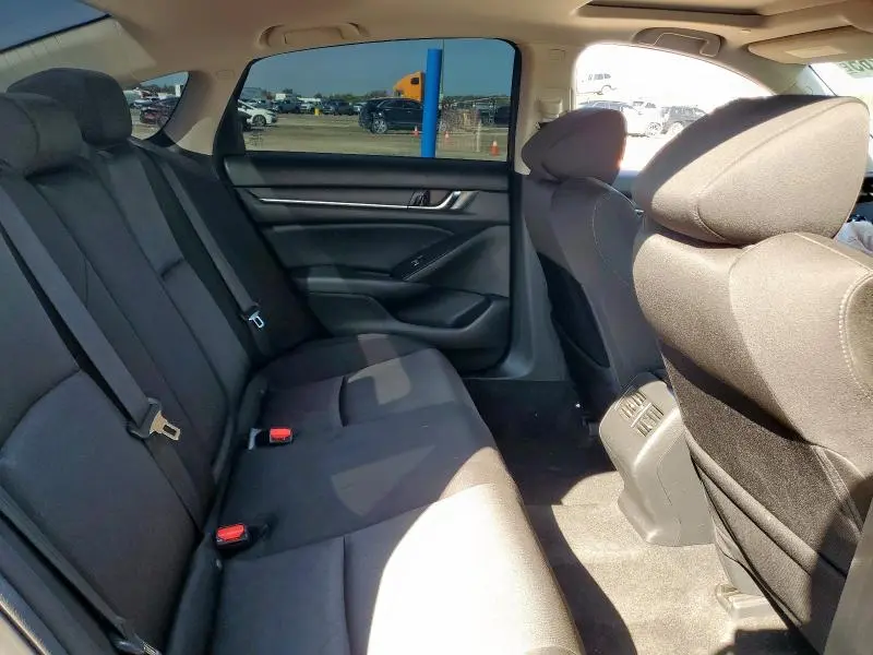 2018 HONDA ACCORD EX