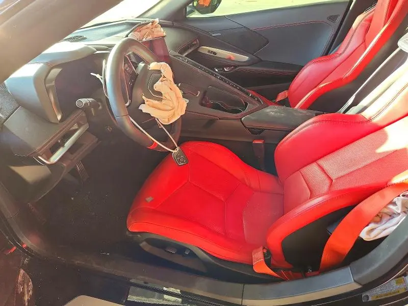 2024 CHEVROLET CORVETTE STINGRAY 1LT  