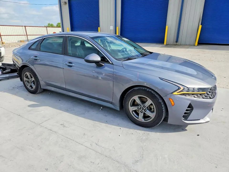 2021 KIA K5 LXS  