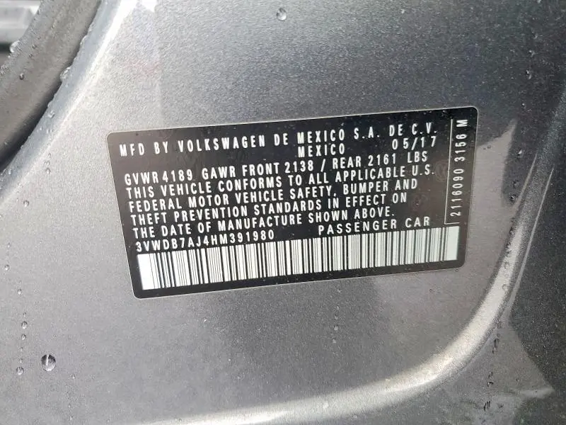 2017 VOLKSWAGEN JETTA SE  