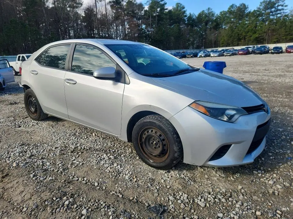 2016 TOYOTA COROLLA   