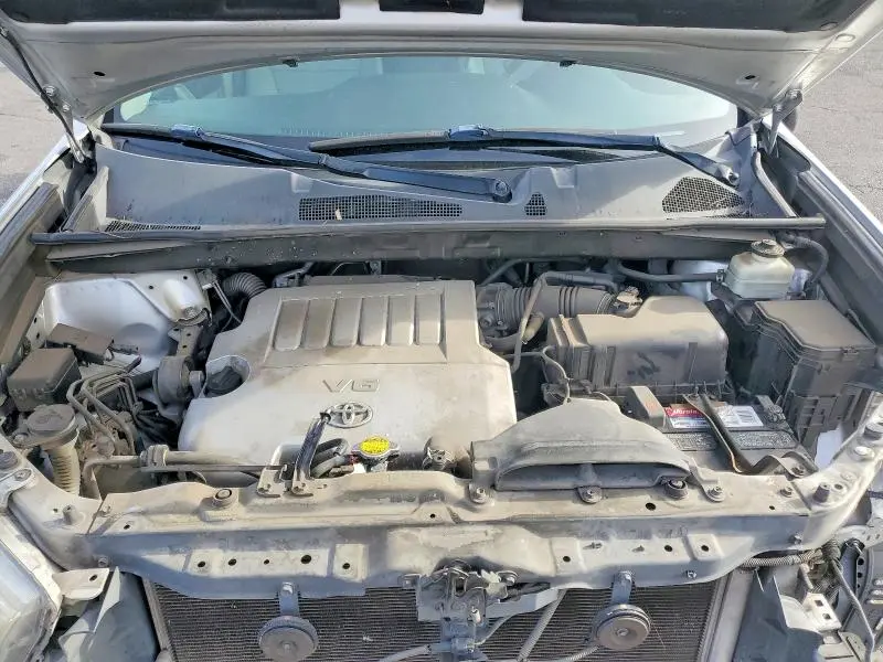 2011 TOYOTA HIGHLANDER BASE  