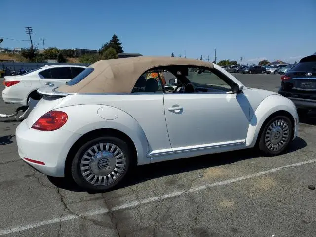 2013 VOLKSWAGEN BEETLE   
