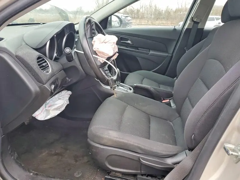 2012 CHEVROLET CRUZE LT  